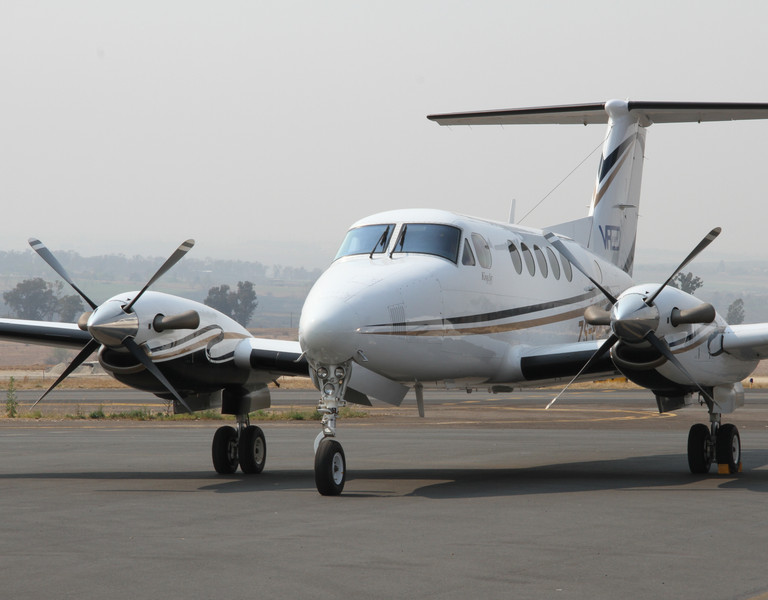 Beechcraft King Air B200 ZS-PCH